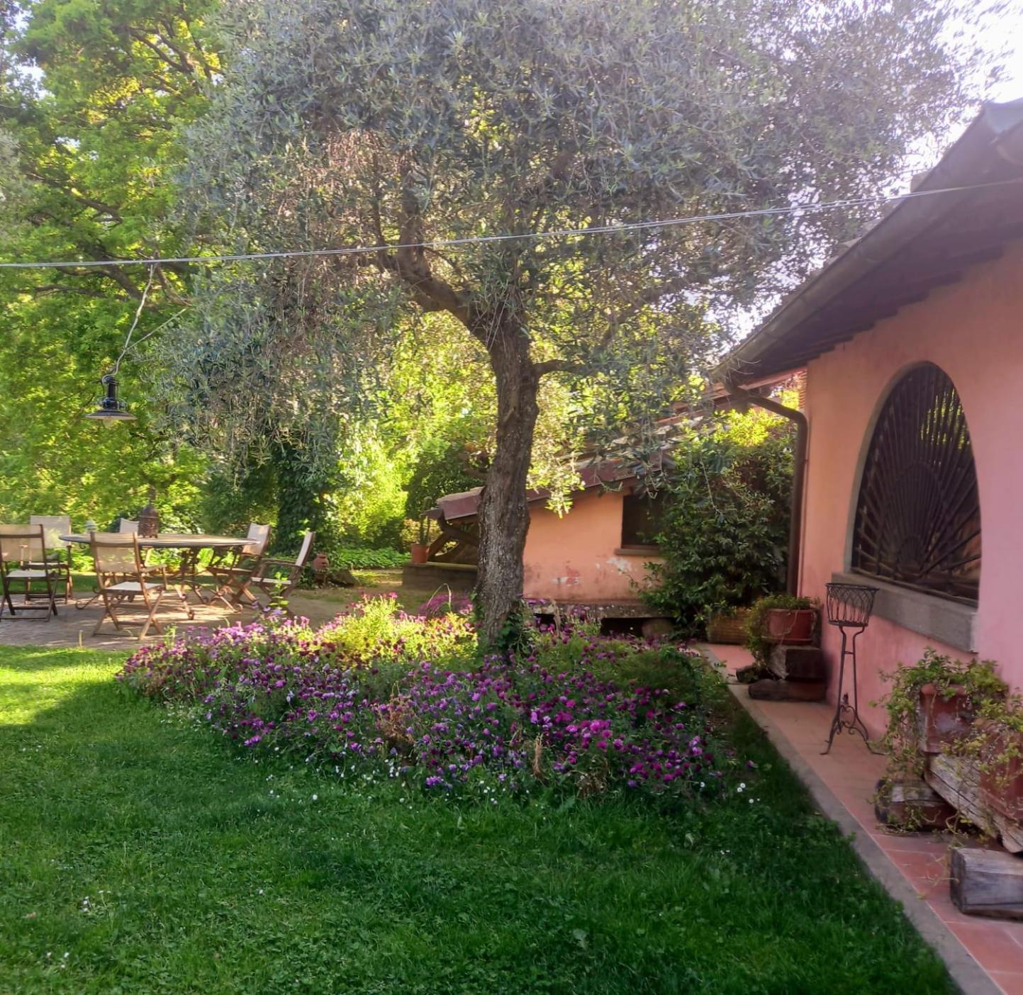 La Chiesuola Bed & Breakfast Bagnaia  ภายนอก รูปภาพ